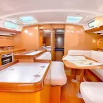 Maria Vittoria One Night Boat Sail 칼라세타